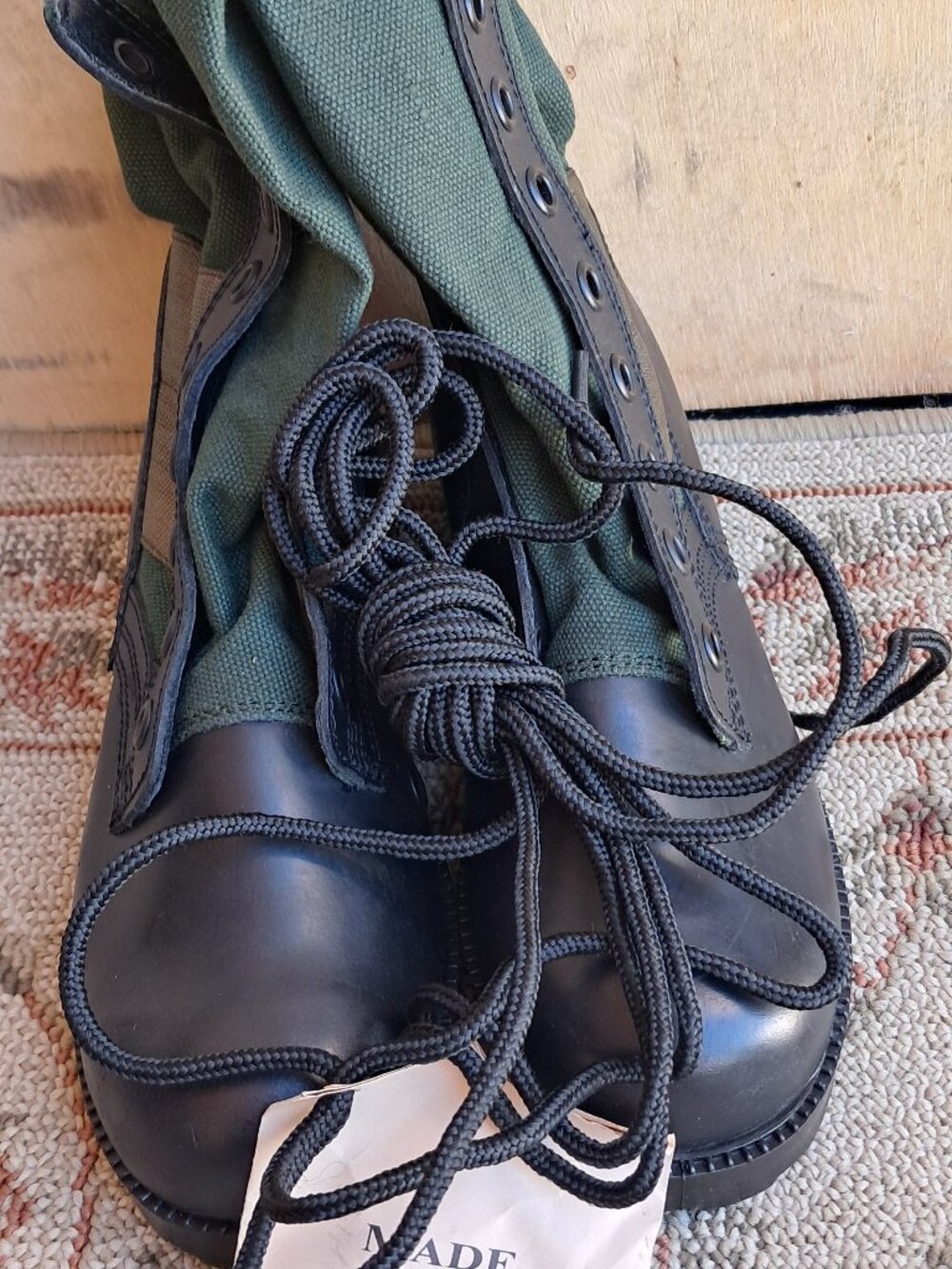 Waterproof Youth Work Boots Size 6R Brand New